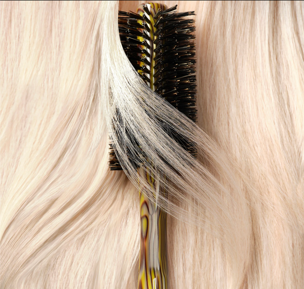 Oribe Medium Round Brush